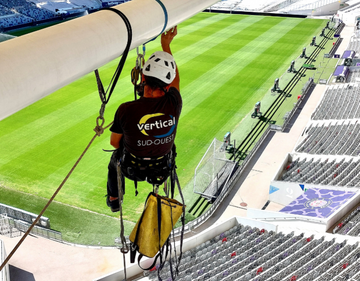 Travaux de renforcement de la charpente du Stadium de Toulouse